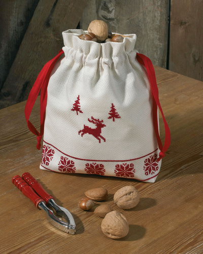 Bag for nuts