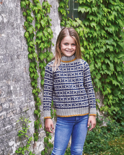 Emma Klassisk Sweater 6-10år